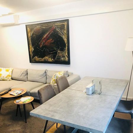 Amazing Austria Center Apartment Near Uno City Viena Exterior foto